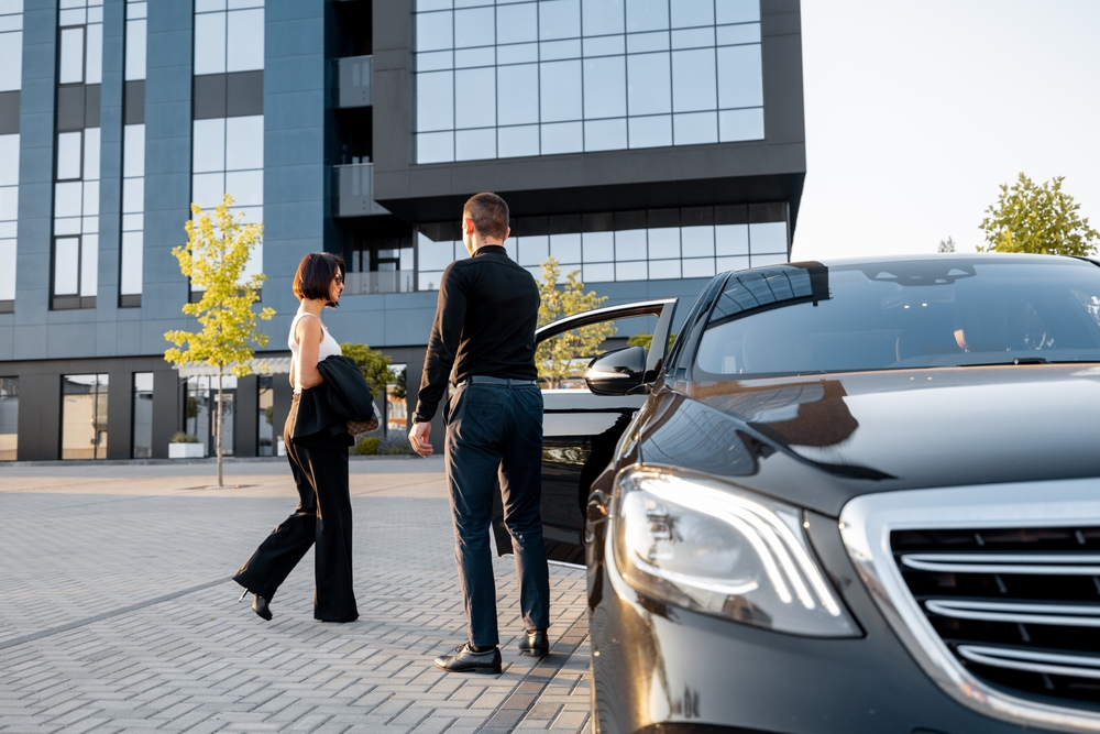 Professional Chauffeur Melbourne for Corporate Clients