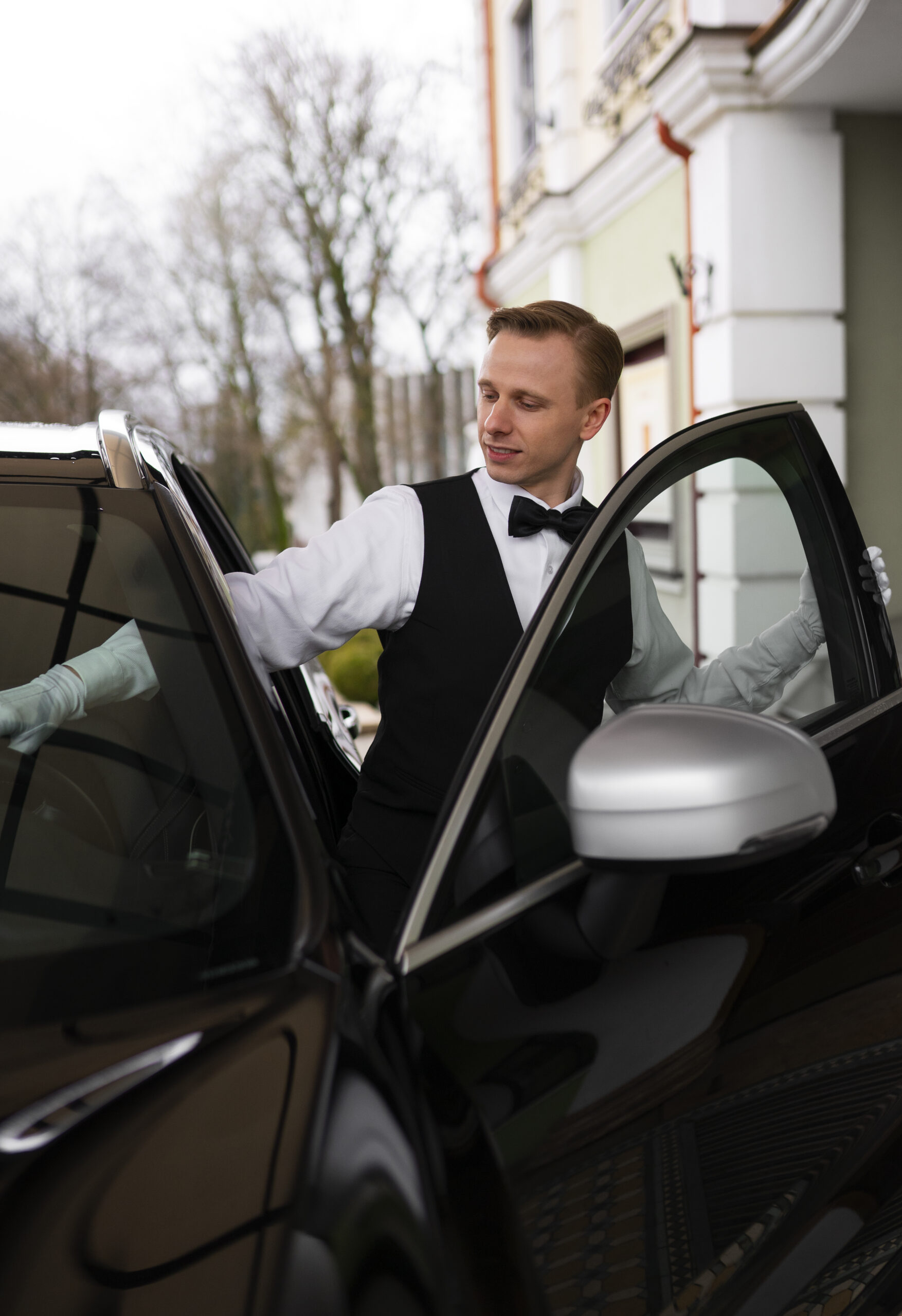 front view valet suit working scaled